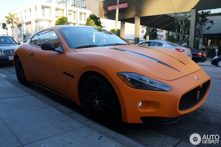 Cool orange Maserati GranTurismo S spotted